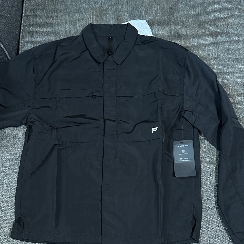 Fabletics Men's Black Outpost Jacket size small